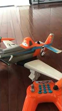 Disney planes dusty crop hopper U-Command plane with remote