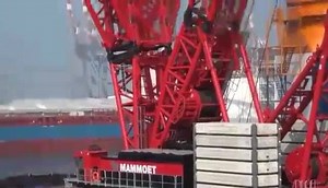 LIEBHERR - LR 13000 installing platform legs of the Aeolus in Bremerhaven | Crane Operator Network