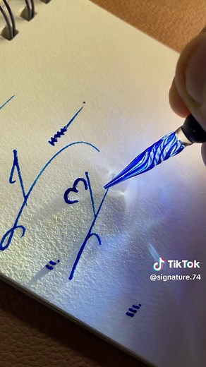 How to Sign the Letter L in Cursive