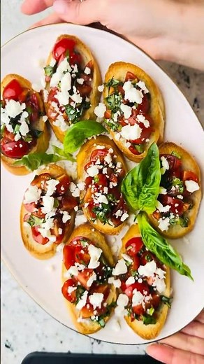 Fresh Tomato Bruschetta in Minutes 🍅