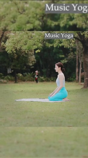 #yoga #yogagirl #yogaclass #yogamusic #asmr #yogapose #workout