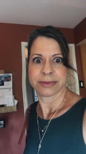 Trying the Face Stretch Filter on My Mom - Hilarious Reaction!