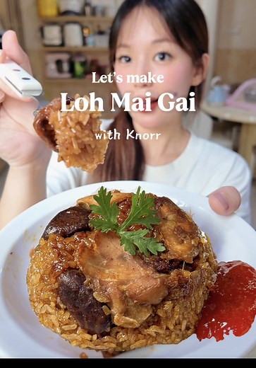 ✨ Fail-proof Loh Mai Gai (Steamed Glutinous Rice with Chicken) 🍗🍚 Confirm better than store-bought! Comforting, flavour-packed, and not as sweet as the usual version 💛 Ingredients (3 pax): \t•\t250g glutinous rice (soaked 6 hrs) \t•\t6g shallot cloves → fried into crispy shallots oil \t•\t1 chicken thigh (cut into chunks) \t•\t6 dried shiitake mushrooms (soaked & diced) For chicken marinade: \t•\t1 tsp Knorr Pasti Sedap \t•\t1 tsp soy sauce \t•\t1 tsp dark soy sauce \t•\t½ tsp five spice powd