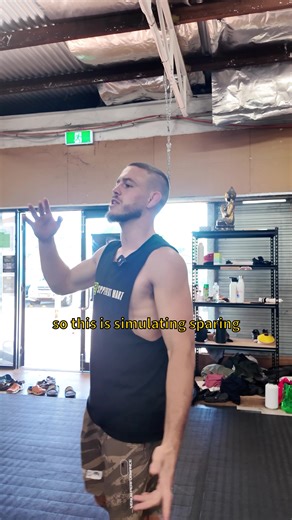 Shoulders and body sparring #mma #boxing #coaching