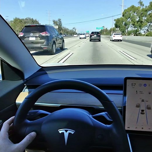 テスラ＞操作＞サイドミラー調整（簡単！） ショート動画【レイバン ストーリーズでアメリカで撮影しました】