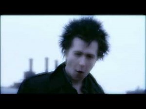 Sid & Nancy, The Pogues Cait O'Riordan Singing Haunted