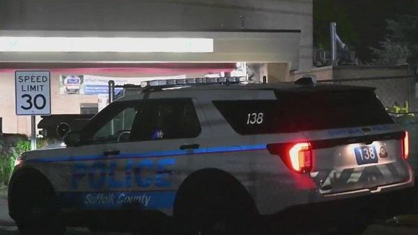 Police officer stabbed while arresting suspect on Long Island: police