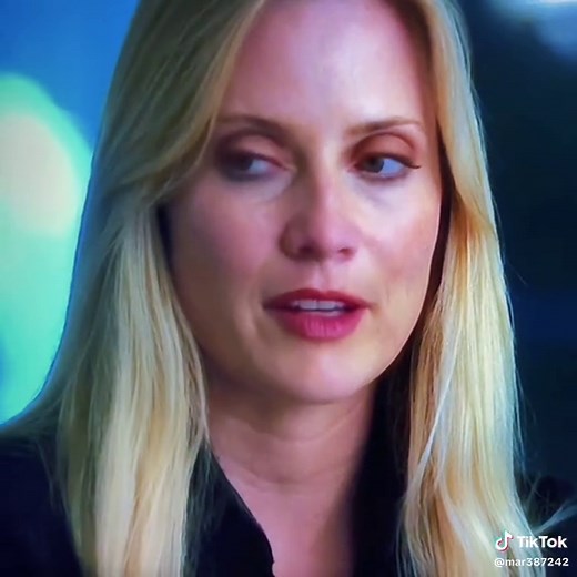 Calleigh Duquesne's Stylish Moment in CSI Miami