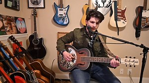 I thought I'd share one more song from the guitar I sold this past week for old time's sake...haha. This is a cool song by John Hiatt called Long Time Comin' that came to mind when I held this guitar. I originally bought this guitar because it was the same size as the awesome 1947 Gibson that John let me play on stage with him-- but I've since found another small body guitar that better fits my day-to-day needs. Still, this one was like an old friend-- glad it'll be played more in its new home..