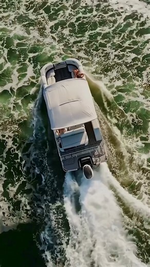⚡ V24 100% Electric Pontoon Powered by our E-Motion™ 180 HP Electric Powertrain, the V24 delivers instant torque, smooth acceleration, and zero-emission performance. Seats up to 12 passengers with luxury finishes and a versatile deck for enjoying time with friends and family. Charge easily at your dock or trailer (120–240V, 30–50A) and spend more time on the water. Explore more about it (Link in our bio) #electricboats #electricboating #electricboat #BoatLife #floridaboatlife #NauticalVentures #