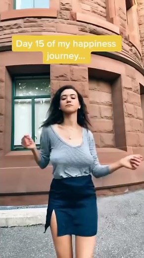 Braless Ultimate Boobs Shake -Tiktok Challenge