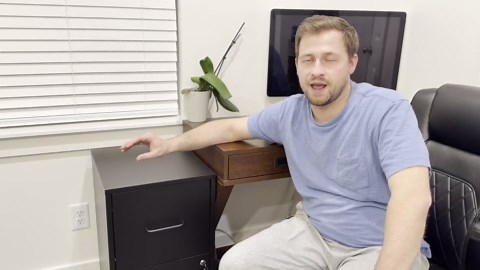 4 Drawer File Cabinet, Vertical File Cabinet with Lock, Metal Locking Filing Storage Cabinet for Home Office, Hanging Files for A4/ Legal/Letter, Assembly Required, Black