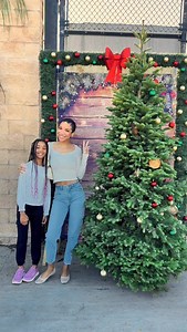 #ad Nothing beats the smell of a REAL Christmas tree! 凉 Shoutout to @homedepot for helping me find the perfect one for my parents’ house! #HomeDepotPartner #holiday | Raven Elyse TV | Facebook