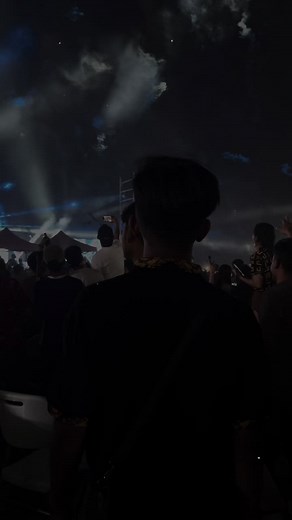 វីដេអូ​របស់ 🙇🏿‍♂️ CHEA 🙇🏿‍♂️ (@chea____21) ជាមួយ original sound - Alexantro 🎭👑