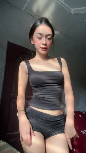 ninn.vela (@ninn.vela)’s videos with som original - m⋆a⋆i⋆a