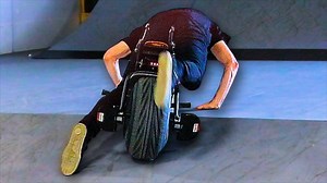 We bring to you Episode 2 of "The Worst Slams In Braille History"! From Mid-Air Car Slams, to Electric Device Fails, to breaking ribs down the Wall Ride, or scary slams down the Braille Drop, Episode 2 has it all! Which slam was your favorite?! Sorry Aaron for breaking your finger! -Gabe Cruz Get everything you need to learn how to skateboard at https://brailleskateboarding.com For media or brand inquiries email branded@brailleskateboarding.com | BrailleSkateboarding