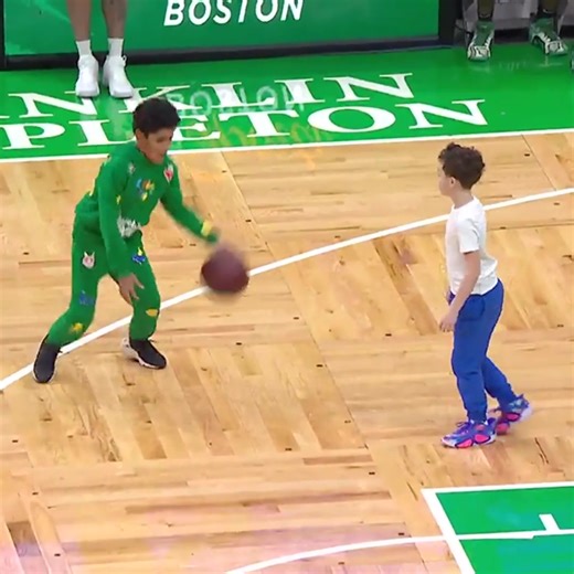 898K views · 4.6K reactions | Deuce Tatum and Ean Horford's pre-game 1v1   35% OFF on NBA League Pass! Score big savings, watch games live and on demand  on.nba.com/3Fl8aNB #NBAPhilippines #NBASpotlight | NBA Philippines | Facebook