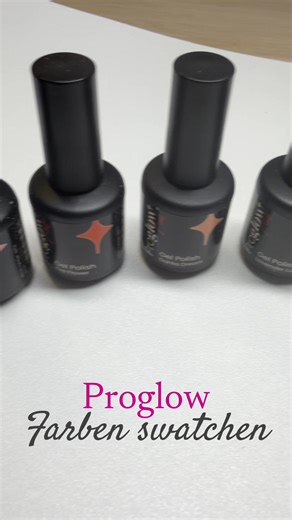 Anzeige || @Proglow Nails PROGLOWNISOS_TREND noch bis zum 30.04.2026 (nur für Neukundinnen) 🤭 . . . #proglowspring #iamproglow #shellac #swatches #springnails