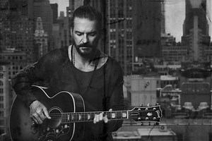 Canción de Arjona, entre las mejores del siglo, según Billboard