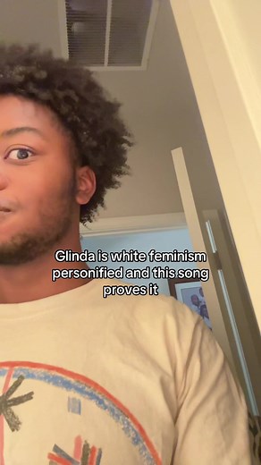 Niles (@the.niles.river)’s video of glinda