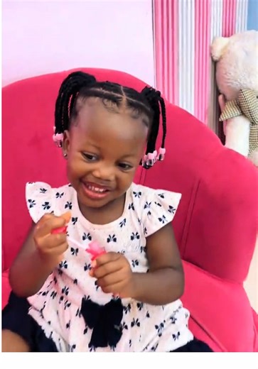 Tiny Tangles Salon 👣 (@tinytangles_salon)’s videos with original sound - Tiny Tangles Salon 👣