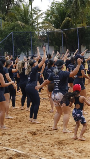 F3 Training on Instagram: "Não foi só um aulão. Foi movimento, cuidado e conexão! Teve recepção. Teve parceria. Teve energia. Teve treino de verdade. Teve gente que escolheu cuidar do corpo e da saúde, juntos. O Carnaval da F3 é sobre isso: 👉 saúde em movimento 👉 bem-estar real 👉 treino com propósito 👉 e uma comunidade que só cresce Aqui, cada pessoa importa. Cada corpo é respeitado. E cada treino é um passo a mais pra uma vida melhor. Isso é F3. Funcional. Force. Flow. 🖤 Vem fazer parte"