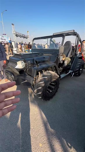 Built for tough terrain, this modified M25 Jeep brought serious off-road presence to the PakWheels Peshawar Auto Show