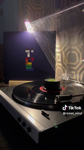 Lights will guide you home and ignite your bones Fix you Coldplay - X&Y album Waiting for concert announcement in Manila🤞🤞🤞🤞 #coldplay #fyp #fixyoucoldplay #vinylrecords #fypvinyl #vinyl #vinylcollection #vinylcollector #vinyltiktok #vinylcommunity