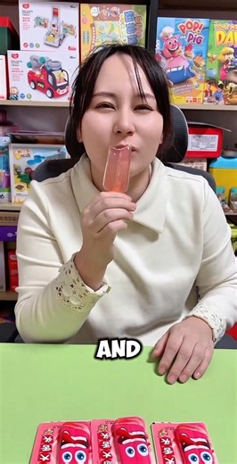 😱👅 You're Eating It The WRONG Way! #funny