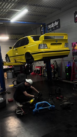 Mekanik: Repairing Boats in Stardew Valley