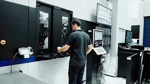 The strongest technology of tool magazine and tools replacement👍👍👍 https://www.silvercnc.com/mechanical-zero-point-base-plate-and-workholding/ | Silver CNC Machinist