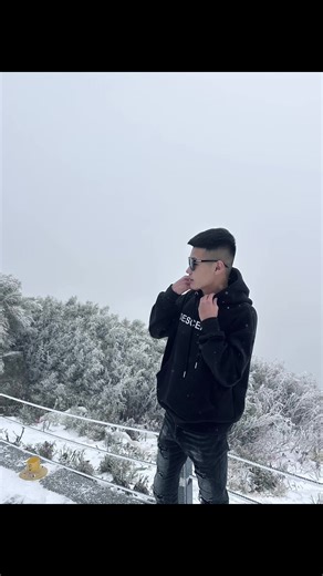 只穿一件長袖 差點冷死#fyp #台中 #武嶺