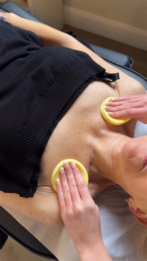 The Skin & Sculpt Clinic on Instagram: "Sculpting isn’t one-size-fits-all ✨ In this video I’m performing Radio Frequency Skin Tightening on the décolletage and arms & body sculpting on the stomach — a powerful treatment that firms, lifts, and smooths without downtime. RF skin tightening can be used on most body areas, and you don’t need to commit to a full body-sculpting package. If you don’t have excess fat and simply want firmer, tighter skin, we can fully tailor the treatment to your goals. �