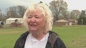 Woman shares experience of surviving E-F5 tornado