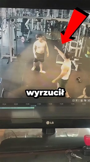 Dziwny gość na siłowni