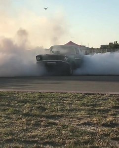 Holy smokes! This gasser raised the stakes at today’s burnout competition. Roadkill Nights live stream starts tomorrow at 11am EST ➡️ http://bit.ly/RoadkillNights19 Roadkill Nights Powered By Dodge | Drag Racing Sponsored by Gear Vendors | Roadkill