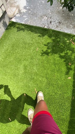 Let me tech you how to turn a green pool clear in less than 90 secs. Gotta love pool cleaning videos. #poolcleaning #fyp #howto