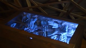 Ideas for designing an eerie Halloween table setting