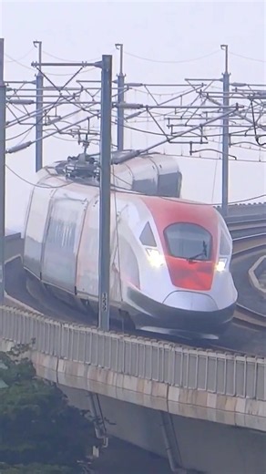 Indonesia's WHOOSH Bullet Train #highspeedtrain #train #railway #trending #viral #shorts #fyp