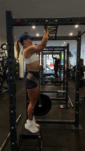 Exercise: Supinated Pull Ups