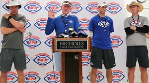 Passing Academy marks 25 years of exceeding expectations, serving as Manning family reunion