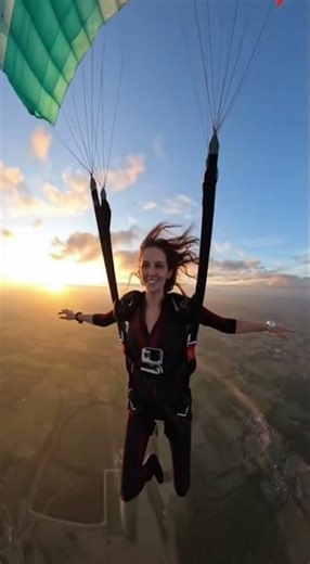 big parachute skydiving