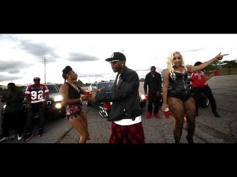 Young Shon x Boi Toy - I Need A Freak ( Official V