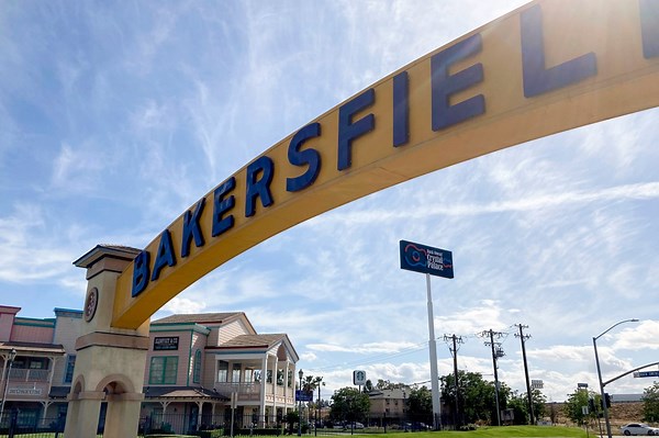 New estimate finds Bakersfield leads in population growth on list of largest California cities