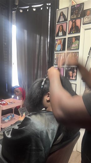 Stepping outside my comfort zone and loving every minute of it 🥰 Yall the lil buns part was so hard for me to do but it was fun 🤣 More models needed DM if interested ❤️