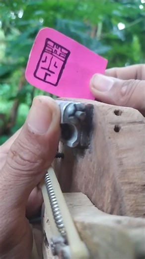 Slingshot with Bamboo Window Drawing #slingshot #bamboo #bambooidea