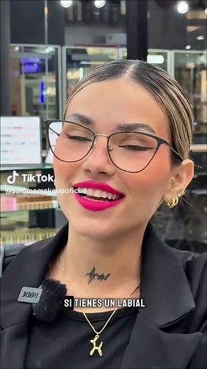 Perfecciona tus labios con Jumbos de Salome Makeup