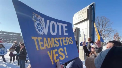 UnityPoint nurses unite ahead of union vote in Des Moines