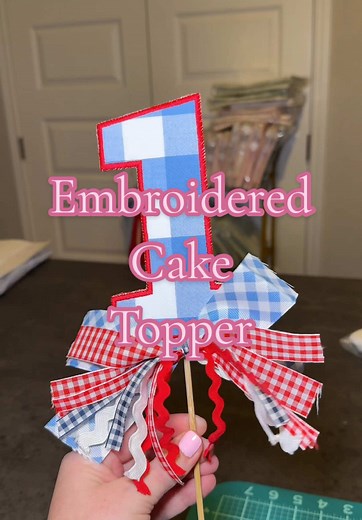 Embroider a Stunning Cake Topper Easily