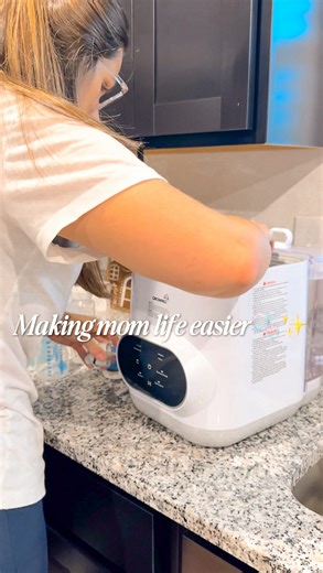 K A I T L Y N ⋒ on Instagram: "Xymere was sick this week, so having bottles fully sanitized has been the biggest relief 🤍The @grownsy_official bottle washer does it all — wash, dry, sanitize — while I’m busy being a mom of 3. Small things that make a big difference ✨ Use code KAITLYN013 to save 🛒 #Grownsy #Grownsybottlewasher"